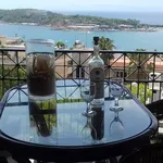 Rent 1 bedroom apartment of 80 m² in Vouliagmeni Municipal Unit