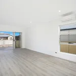 Rent 3 bedroom apartment in Lake Illawarra