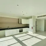 Rent 3 bedroom apartment of 164 m² in Dubai