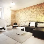 Pronajměte si 1 ložnic/e byt o rozloze 82 m² v Prague