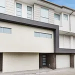 Rent 2 bedroom house in Bentleigh East