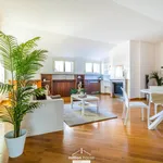 Rent 1 bedroom apartment of 87 m² in Milano