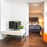 Rent 1 bedroom apartment of 388 m² in London