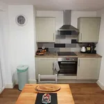 Rent 2 bedroom house in Cardiff