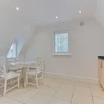 Rent 3 bedroom apartment in South East England