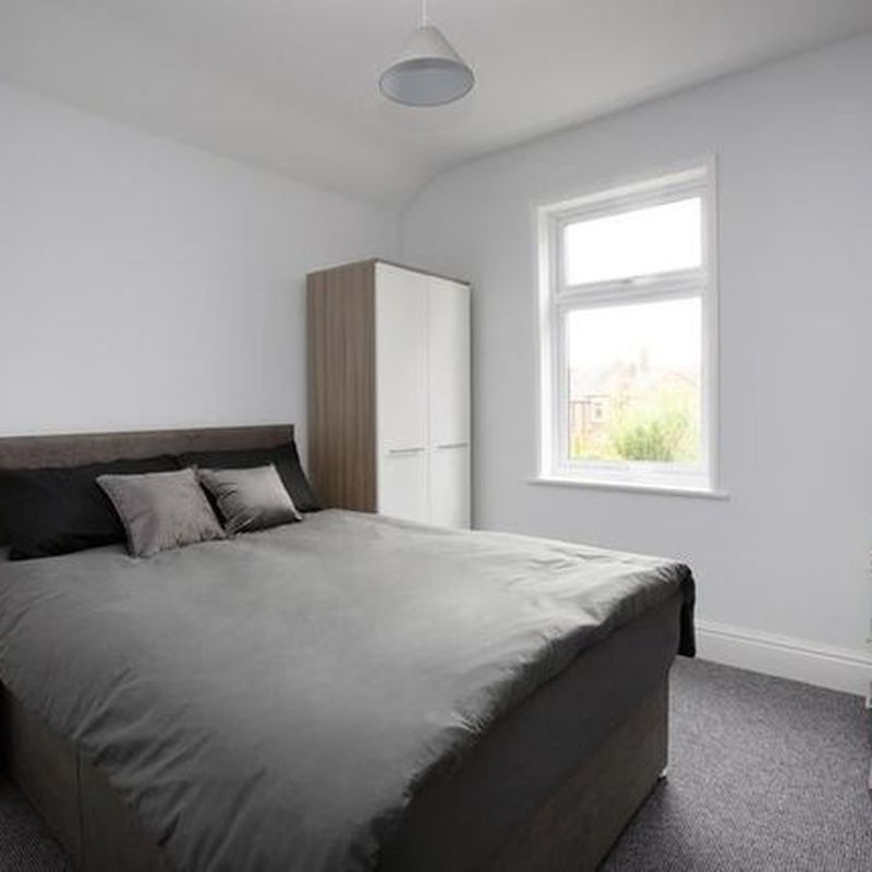 Shared accommodation to rent in Ruskin Road, Crewe CW2
