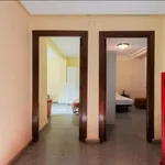 Alquilar 5 dormitorio apartamento en Valencia