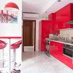 Alquilo 1 dormitorio apartamento de 592 m² en Málaga