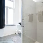  appartement avec 8 chambre(s) en location à Liège