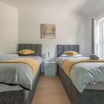 Rent 4 bedroom flat in Birmingham