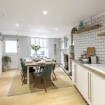 Rent 6 bedroom flat of 204 m² in Bath