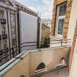 Rent 3 bedroom apartment of 108 m² in Budapest