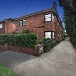 Rent 2 bedroom apartment in St Kilda East