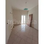 Affitto 4 camera appartamento di 145 m² in Lamezia Terme