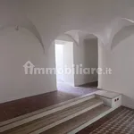 Rent 4 bedroom apartment of 96 m² in Varese