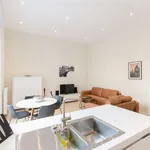 Huur 1 slaapkamer appartement van 73 m² in brussels