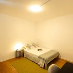 Rent 5 bedroom apartment in Lisbon