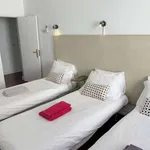 Rent 3 bedroom apartment in lisbon