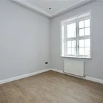 Rent 3 bedroom flat in Hove