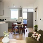 Rent 1 bedroom apartment of 46 m² in london