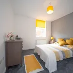 Rent 3 bedroom flat in West Midlands