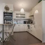 Rent 1 bedroom apartment of 92 m² in Paris