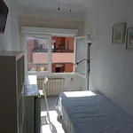 Rent a room of 80 m² in zaragoza