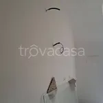 Affitto 2 camera appartamento di 85 m² in Genova