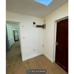 Rent 5 bedroom house in West Midlands