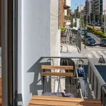 Rent a room of 300 m² in porto