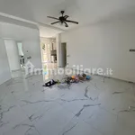 Rent 4 bedroom house of 210 m² in Giugliano in Campania