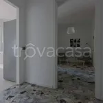 Affitto 7 camera appartamento di 20 m² in Alessandria