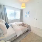 Rent 1 bedroom apartment of 60 m² in Essen