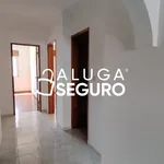 Rent 3 bedroom apartment of 88 m² in Seixal