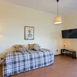 Rent 1 bedroom apartment of 50 m² in Porto