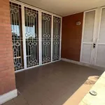 Rent 4 bedroom apartment of 80 m² in Roma