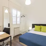 Rent a room of 83 m² in madrid