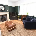 Rent 3 bedroom apartment in West Midlands