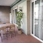 Rent 4 bedroom apartment of 14 m² in Valencia