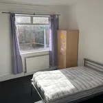 Rent 7 bedroom house in West Midlands