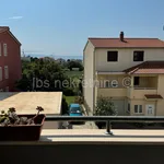 Najam 3 spavaće sobe stan od 85 m² u Split