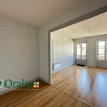 Appartement de 913 m² avec 3 chambre(s) en location à VILLEFRANCHE SUR SAONE