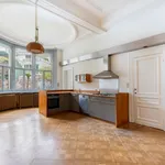 Maison de 669 m² avec 6 chambre(s) en location à Antwerpen