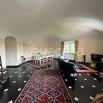 Rent 5 bedroom apartment of 150 m² in Genova