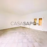 Rent 4 bedroom house of 194 m² in Mafra