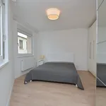 Miete 1 Schlafzimmer wohnung von 646 m² in Stuttgart