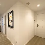 Rent 5 bedroom apartment of 60 m² in Barcelona