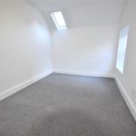 Rent 4 bedroom house in South East England