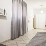 Rent a room of 120 m² in rome