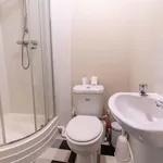 Rent 5 bedroom flat in West Midlands